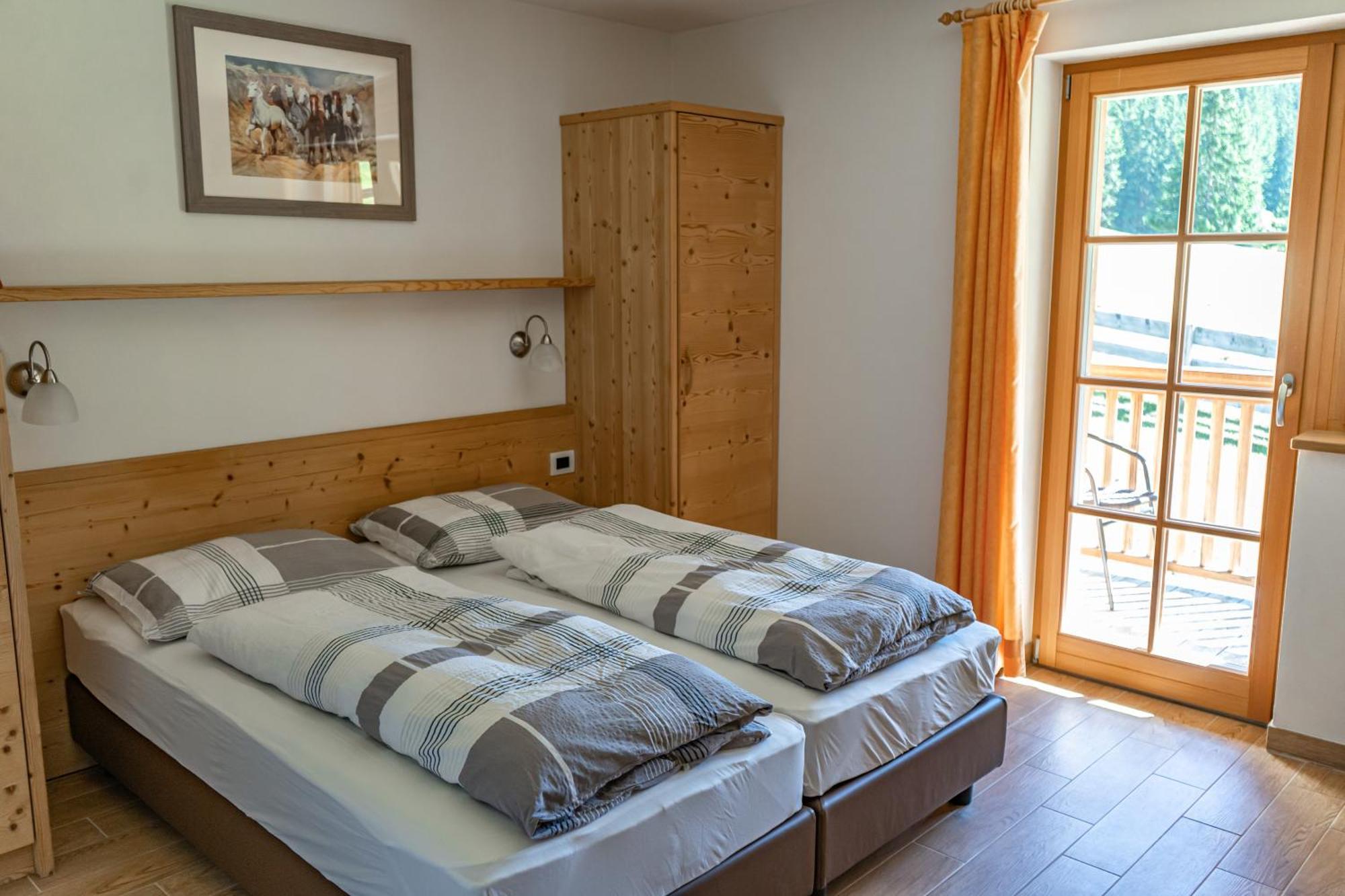 Apartements Precalalt Ла-Вілла Екстер'єр фото